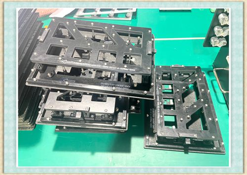 工装治具厂家王氏天茂波峰焊载具